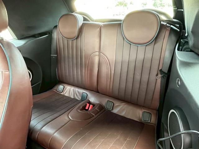 MINI クーパーS コンバーチブル オープンカー ETC HID AT キーレスエントリー アルミホイール 盗難防止システム ABS CD エアコン パワーステアリング パワーウィンドウ(11枚目)