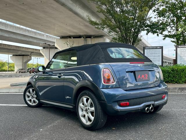 MINI クーパーS コンバーチブル オープンカー ETC HID AT キーレスエントリー アルミホイール 盗難防止システム ABS CD エアコン パワーステアリング パワーウィンドウ(17枚目)