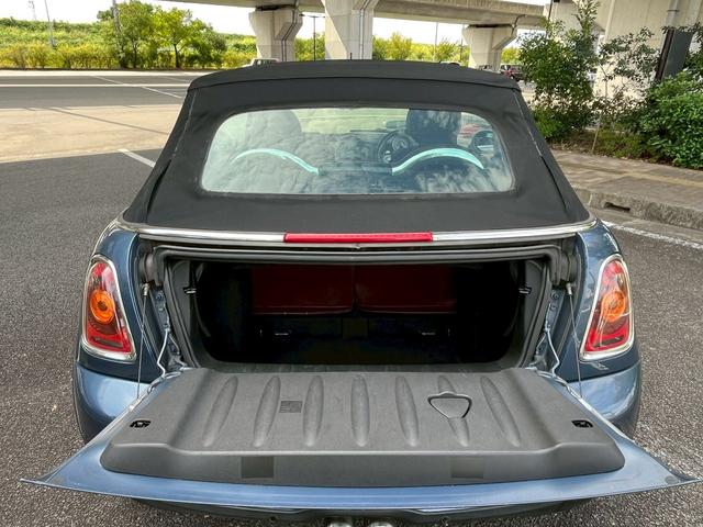MINI クーパーS コンバーチブル オープンカー ETC HID AT キーレスエントリー アルミホイール 盗難防止システム ABS CD エアコン パワーステアリング パワーウィンドウ(19枚目)