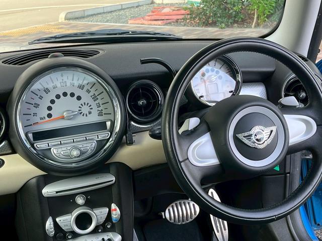 MINI クーパーS ドライブレコーダー アルミホイール HID AT 盗難防止システム ABS CD エアコン パワーステアリング パワーウィンドウ(3枚目)