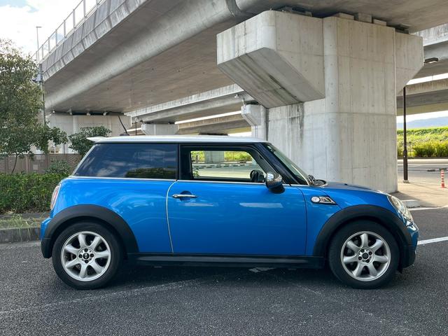 MINI クーパーS ドライブレコーダー アルミホイール HID AT 盗難防止システム ABS CD エアコン パワーステアリング パワーウィンドウ(14枚目)