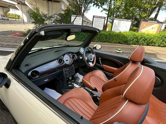 MINI クーパーS コンバーチブル オープンカー クリアランスソナー HID AT アルミホイール 盗難防止システム ABS CD USB エアコン パワーステアリング パワーウィンドウ(30枚目)