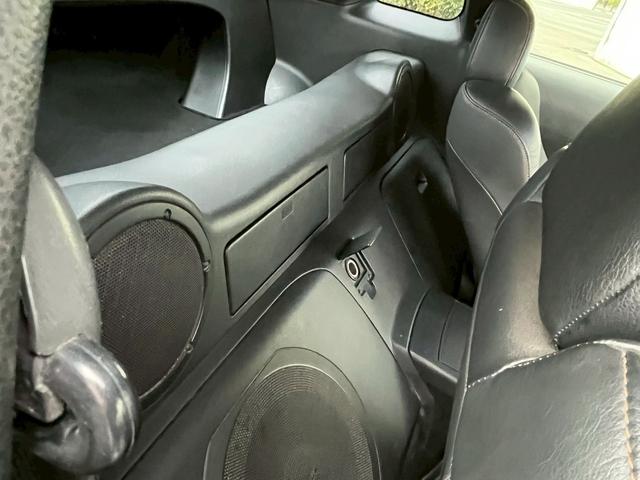 フェアレディZ ベースグレード ドライブレコーダー ETC AT HID キーレスエントリー 電動格納ミラー シートヒーター アルミホイール 盗難防止システム 衝突安全ボディ ABS エアコン パワーステアリング パワーウィンドウ(11枚目)