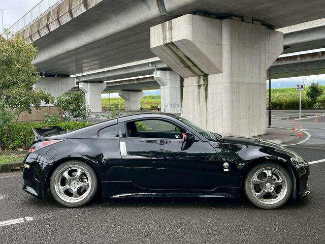 フェアレディZ ベースグレード ドライブレコーダー ETC AT HID キーレスエントリー 電動格納ミラー シートヒーター アルミホイール 盗難防止システム 衝突安全ボディ ABS エアコン パワーステアリング パワーウィンドウ(14枚目)