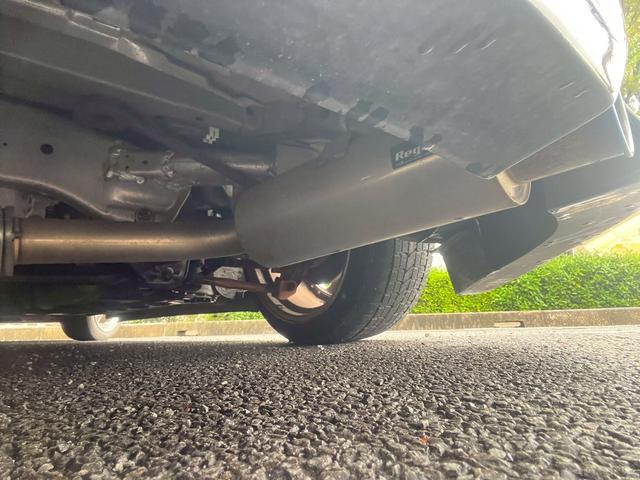 フェアレディZ ベースグレード ドライブレコーダー ETC AT HID キーレスエントリー 電動格納ミラー シートヒーター アルミホイール 盗難防止システム 衝突安全ボディ ABS エアコン パワーステアリング パワーウィンドウ(30枚目)