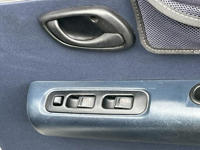 ツイン ガソリンA ターボエンジン 積み替え MT ABS CD アルミホイール 衝突安全ボディ エアコン(6枚目)