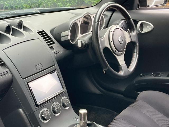 フェアレディZ バージョンS ETC MT HID キーレスエントリー 電動格納ミラー アルミホイール 盗難防止システム 衝突安全ボディ ABS ESC CD エアコン(7枚目)