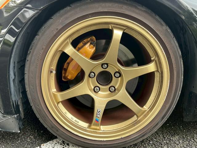 フェアレディZ バージョンS ETC MT HID キーレスエントリー 電動格納ミラー アルミホイール 盗難防止システム 衝突安全ボディ ABS ESC CD エアコン(19枚目)