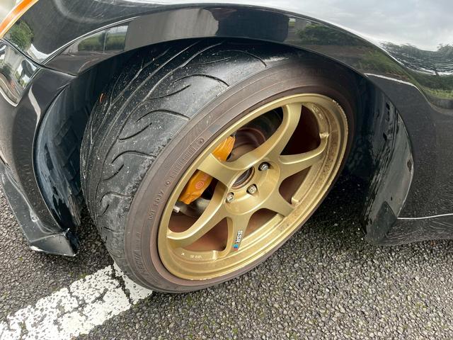 フェアレディZ バージョンS ETC MT HID キーレスエントリー 電動格納ミラー アルミホイール 盗難防止システム 衝突安全ボディ ABS ESC CD エアコン(25枚目)