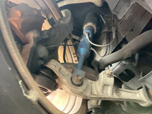 フェアレディZ バージョンS ETC MT HID キーレスエントリー 電動格納ミラー アルミホイール 盗難防止システム 衝突安全ボディ ABS ESC CD エアコン(31枚目)