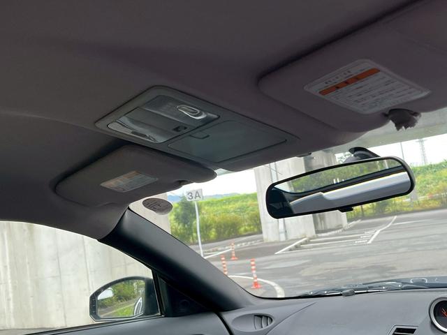 フェアレディZ バージョンS ETC MT HID キーレスエントリー 電動格納ミラー アルミホイール 盗難防止システム 衝突安全ボディ ABS ESC CD エアコン(39枚目)