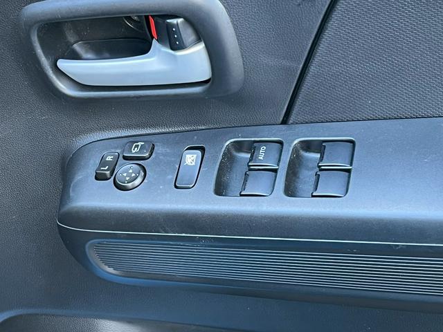 パワーウィンドウも動作チェックＯＫです！何でも気になることはお問合せ下さい！