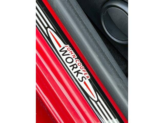 MINI ジョンクーパーワークス クラブマン ジョンクーパーワークスアロ ドライブレコーダー ETC アルミホイール キーレスエントリー 電動格納ミラー MT ABS CD Bluetooth エアコン パワーステアリング(25枚目)