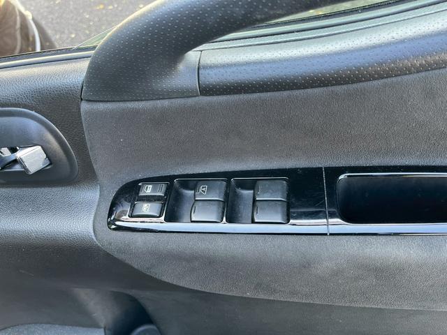 パワーウィンドウ付き☆運転席で全部の窓を開閉することが可能！！快適にドライブをお楽しみいただけます☆