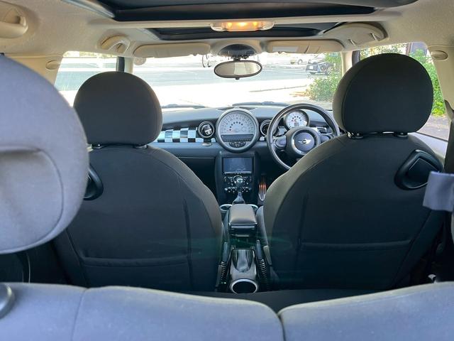 MINI クーパーS アルミホイール キーレスエントリー サンルーフ HID AT ABS エアコン パワーステアリング パワーウィンドウ(9枚目)