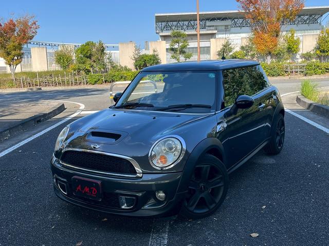 MINI クーパーS アルミホイール キーレスエントリー サンルーフ HID AT ABS エアコン パワーステアリング パワーウィンドウ(10枚目)