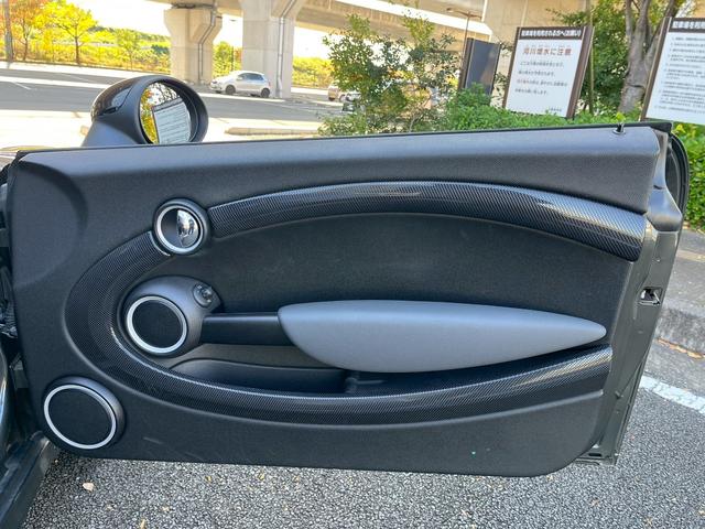 MINI クーパーS アルミホイール キーレスエントリー サンルーフ HID AT ABS エアコン パワーステアリング パワーウィンドウ(41枚目)