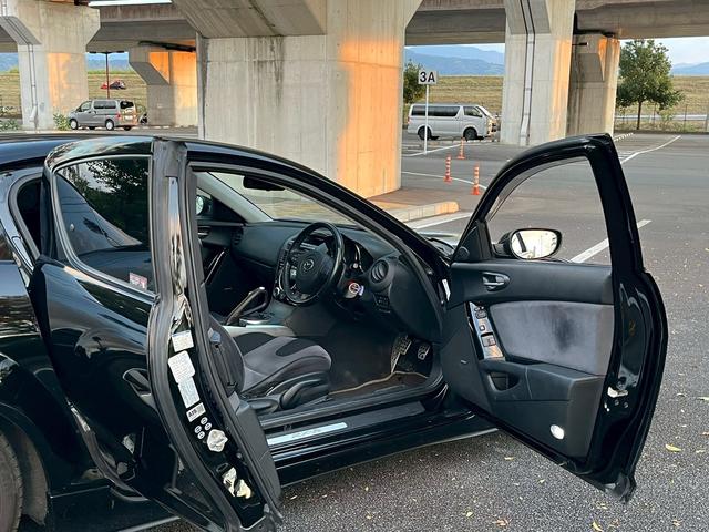 RX-8 タイプS ドライブレコーダー MT HID キーレスエントリー 電動格納ミラー アルミホイール 盗難防止システム 衝突安全ボディ ABS ESC CD エアコン パワーステアリング パワーウィンドウ(8枚目)