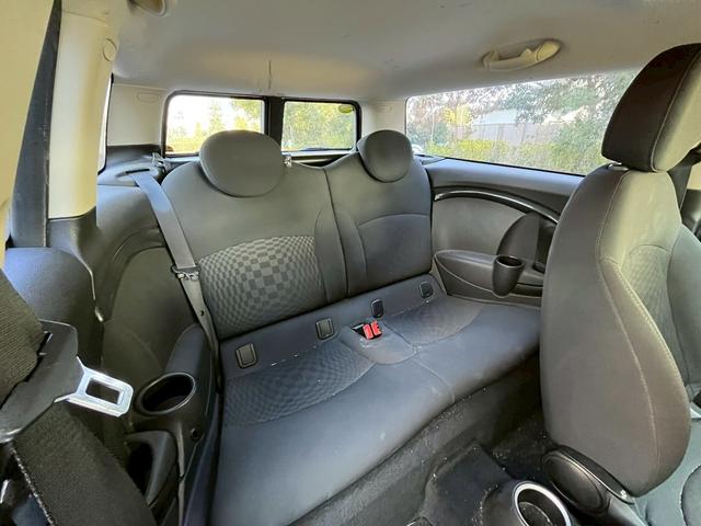 MINI クーパーS クラブマン アルミホイール HID MT ABS ESC CD エアコン パワーステアリング パワーウィンドウ(9枚目)