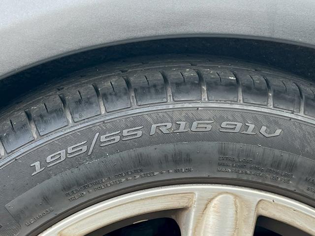 MINI クーパーS クラブマン アルミホイール HID MT ABS ESC CD エアコン パワーステアリング パワーウィンドウ(33枚目)