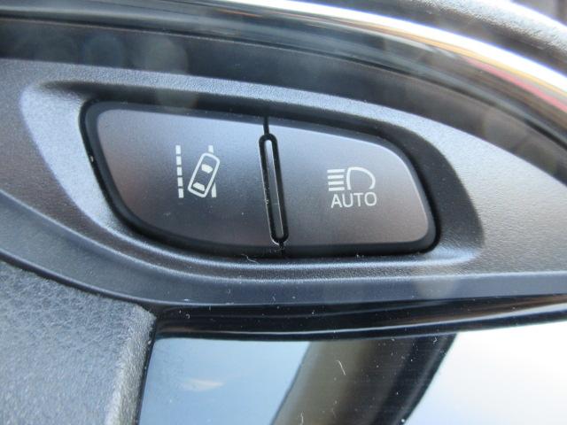 ヴィッツ ジュエラ　純正ナビ・ワンセグＴＶ・ＣＤ・ブルートゥース・バックカメラ・ＥＴＣ・オートライト・電動格納ミラー・トヨタセーフティセンス・アイドリングＳＴＯＰ・スマートキ（10枚目）