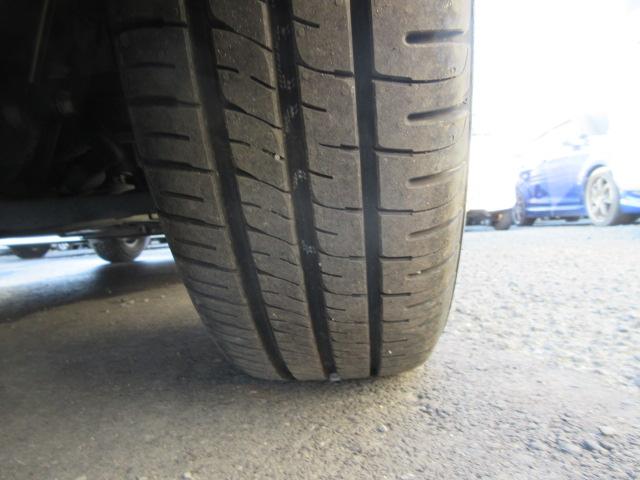 ヴィッツ ジュエラ　純正ナビ・ワンセグＴＶ・ＣＤ・ブルートゥース・バックカメラ・ＥＴＣ・オートライト・電動格納ミラー・トヨタセーフティセンス・アイドリングＳＴＯＰ・スマートキ（43枚目）