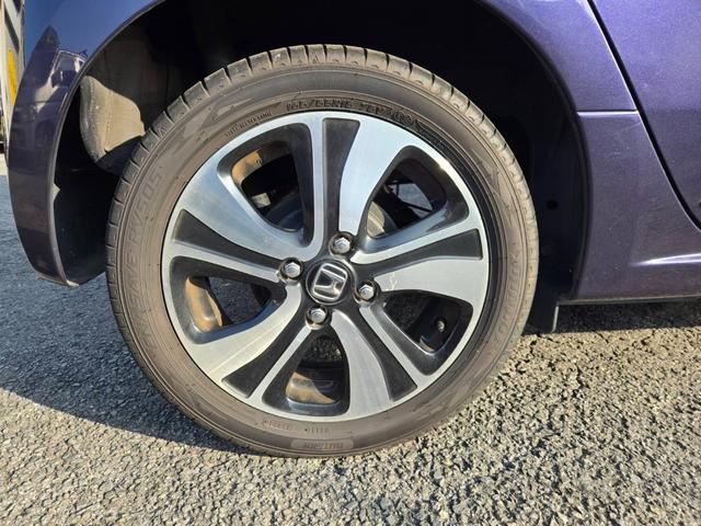 Ｎ－ＯＮＥ プレミアム　ツアラー・Ｌパッケージ　スマートキー　オートクルーズコントロール　盗難防止システム　衝突安全ボディ　フルフラット　ＨＩＤ　メモリーナビ　ワンセグテレビ　バックカメラ（15枚目）