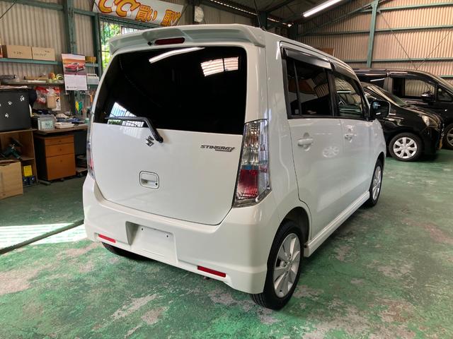 ワゴンＲスティングレー Ｘ　ＨＩＤ　スマートキー　電動格納ミラー　ベンチシート　ＡＴ　盗難防止システム　ＡＢＳ　ＣＤ　アルミホイール　衝突安全ボディ　エアコン　パワーステアリング　パワーウィンドウ（8枚目）