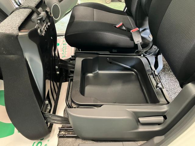 ワゴンＲスティングレー Ｘ　ＨＩＤ　スマートキー　電動格納ミラー　ベンチシート　ＡＴ　盗難防止システム　ＡＢＳ　ＣＤ　アルミホイール　衝突安全ボディ　エアコン　パワーステアリング　パワーウィンドウ（52枚目）