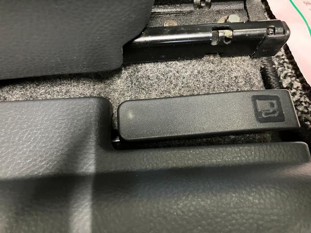 ワゴンＲスティングレー Ｘ　ＨＩＤ　スマートキー　電動格納ミラー　ベンチシート　ＡＴ　盗難防止システム　ＡＢＳ　ＣＤ　アルミホイール　衝突安全ボディ　エアコン　パワーステアリング　パワーウィンドウ（65枚目）