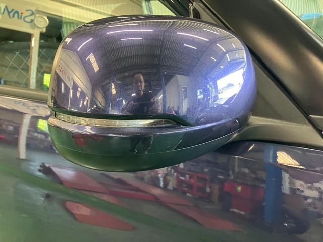 Ｎ－ＯＮＥ プレミアム　オートライト　ＨＩＤ　スマートキー　アイドリングストップ　電動格納ミラー　ベンチシート　ＣＶＴ　盗難防止システム　ＡＢＳ　ＣＤ　チップアップシート（22枚目）