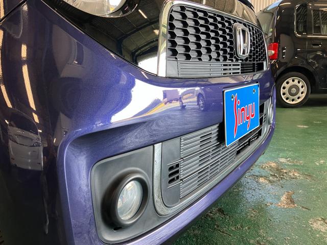 Ｎ－ＯＮＥ プレミアム　オートライト　ＨＩＤ　スマートキー　アイドリングストップ　電動格納ミラー　ベンチシート　ＣＶＴ　盗難防止システム　ＡＢＳ　ＣＤ　チップアップシート（33枚目）