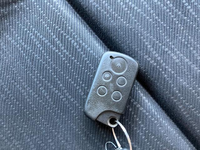 この度は当店のお車をご覧になっていただき、誠にありがとうございます。ぜひじっくりとご検討下さい。気軽にお問合せ・お見積りお待ちしております。