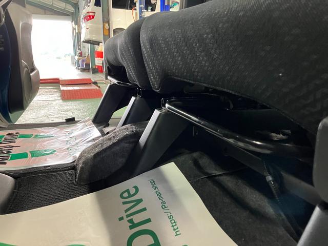 Ｎ－ＢＯＸ Ｇ・Ｌパッケージ　ＥＴＣ　バックカメラ　両側電動スライドドア　ナビ　スマートキー　アイドリングストップ　電動格納ミラー　ベンチシート　ＣＶＴ　盗難防止システム　ＡＢＳ　ＣＤ（31枚目）