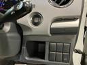 Ｘ　ＨＩＤ　スマートキー　電動格納ミラー　ベンチシート　ＡＴ　盗難防止システム　ＡＢＳ　ＣＤ　アルミホイール　衝突安全ボディ　エアコン　パワーステアリング　パワーウィンドウ（23枚目）