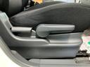 Ｘ　ＨＩＤ　スマートキー　電動格納ミラー　ベンチシート　ＡＴ　盗難防止システム　ＡＢＳ　ＣＤ　アルミホイール　衝突安全ボディ　エアコン　パワーステアリング　パワーウィンドウ（67枚目）