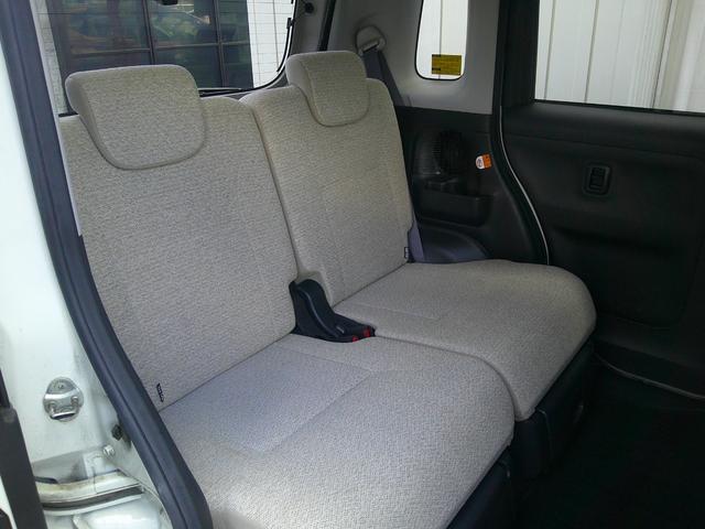 ムーヴキャンバス Ｘリミテッド　ＳＡＩＩＩ　ＨＤＤナビ　フルセグ　ブルートゥース　バックカメラ　両側パワースライド　スマートキー　ＥＴＣ　オートライト　ワンオーナー　禁煙車　１年保証（17枚目）