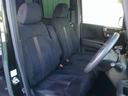 運転席・助手席ともにキレイですよー。