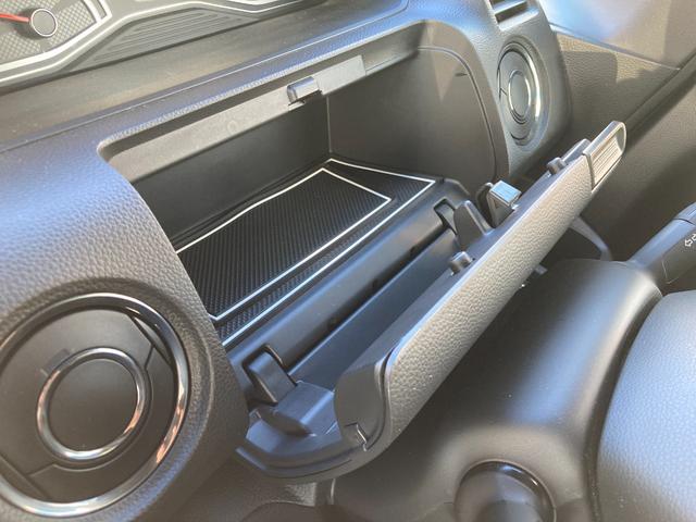 Ｎ－ＢＯＸカスタム Ｇ・Ｌホンダセンシング　ナビ　テレビ　ＣＤ　ＤＶＤ　バックカメラ　ＥＴＣ　片側パワースライドドア　プッシュスタート　スマートキー　衝突軽減ブレーキ　クルーズコントロール（46枚目）