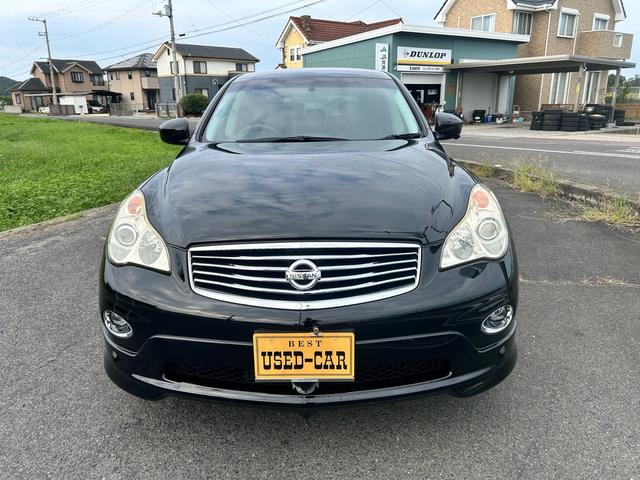 スカイラインクロスオーバー ３７０ＧＴ　ＦＯＵＲ　３７００ｃｃ　４ＷＤ　１８インチ純正アルミ　ＴＶ　柿本改マフラー（2枚目）