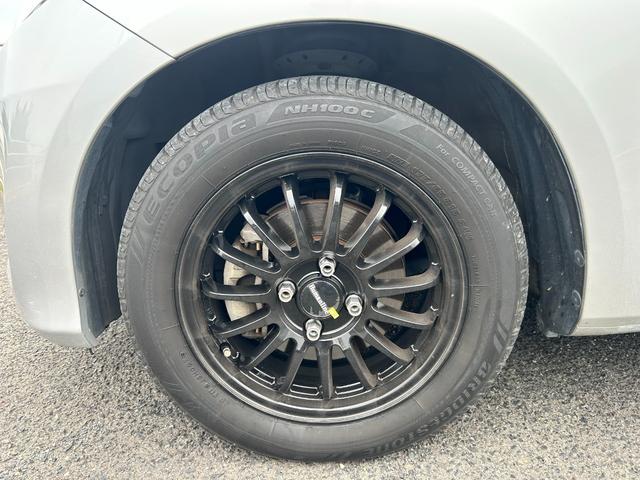 当店のお車をご覧いただき誠にありがとうございます。気になる点がございましたらお気軽にお問い合わせください。００７８−６０４６−０４３４