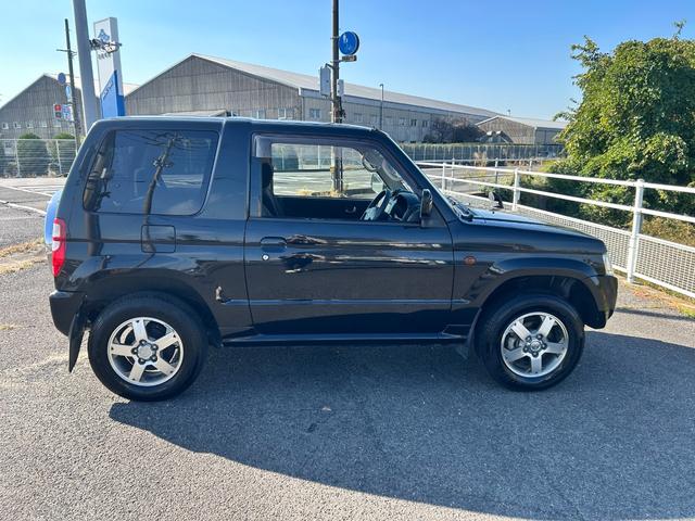 パジェロミニ ＸＲ　ノンターボ　２ＷＤ　フルセグＴＶ　ナビ　ＥＴＣ　オートマチック　パワーステアリング　パワーウインドウ（3枚目）