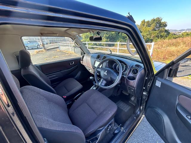 パジェロミニ ＸＲ　ノンターボ　２ＷＤ　フルセグＴＶ　ナビ　ＥＴＣ　オートマチック　パワーステアリング　パワーウインドウ（12枚目）