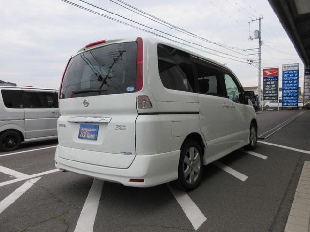 日産 セレナ