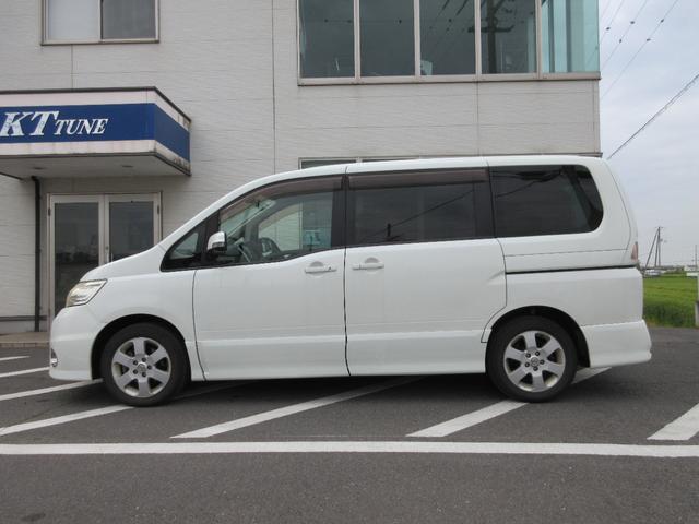 日産 セレナ