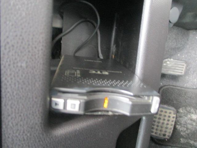 ムーヴコンテ カスタム　Ｇ　ワンオーナー車　ＢＬＩＴＺ車高調　社外ＨＤＤナビ　Ｂｌｕｅｔｏｏｔｈ　地デジＴＶ　社外テールランプ　ＨＩＤヘッドライト　ＥＴＣ　キーフリー　アイドリングストップ　純正１４インチアルミ　オートエアコン（22枚目）