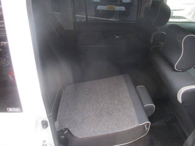 ムーヴコンテ カスタム　Ｇ　ワンオーナー車　ＢＬＩＴＺ車高調　社外ＨＤＤナビ　Ｂｌｕｅｔｏｏｔｈ　地デジＴＶ　社外テールランプ　ＨＩＤヘッドライト　ＥＴＣ　キーフリー　アイドリングストップ　純正１４インチアルミ　オートエアコン（39枚目）