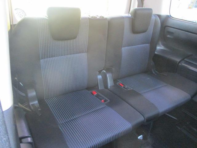 ヴォクシー ZS 両側電動スライドドア オートライト LEDヘッドライト フォグランプ フリップダウンモニター ETC バックモニター 社外ナビ スマートキー プッシュスタート チルトステアリング シートアジャスター(15枚目)