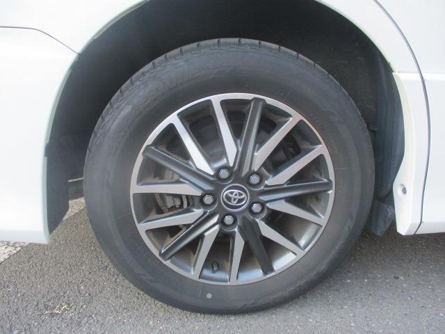 ヴォクシー ZS 両側電動スライドドア オートライト LEDヘッドライト フォグランプ フリップダウンモニター ETC バックモニター 社外ナビ スマートキー プッシュスタート チルトステアリング シートアジャスター(20枚目)