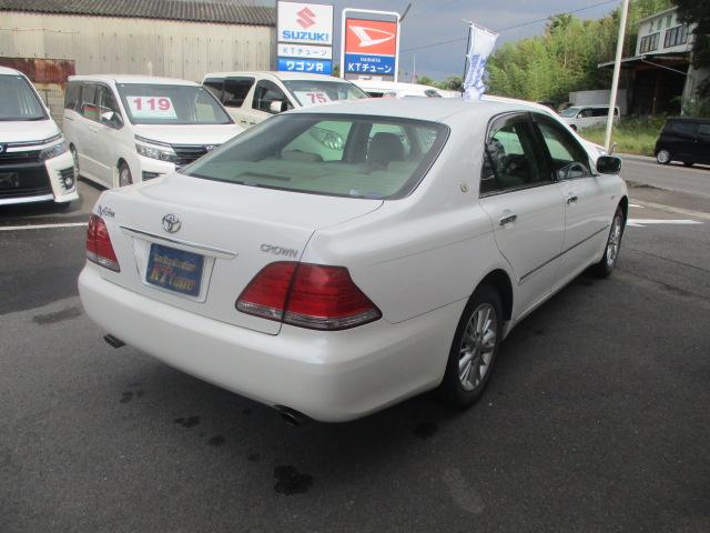 クラウン ロイヤルサルーン　純正マルチ　クルーズコントロール　　プッシュスタート　チルトステアリング　純正１６インチアルミホイール　オートライト　ウッド調コンビハンドル　ステアリングスイッチ　ディスチャージヘッドランプ（37枚目）